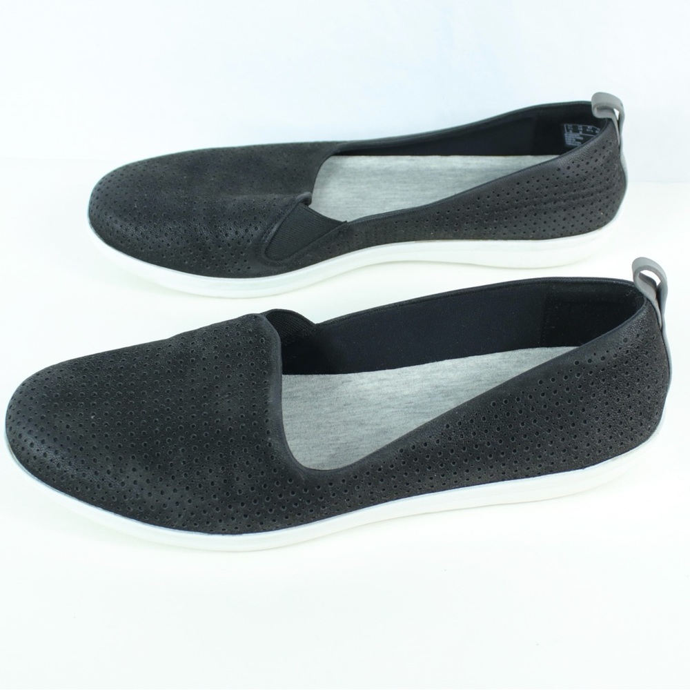 Cloudsteppers by Clarks Black & White Cushion Soft Slippers Shoes Womens Size 10
